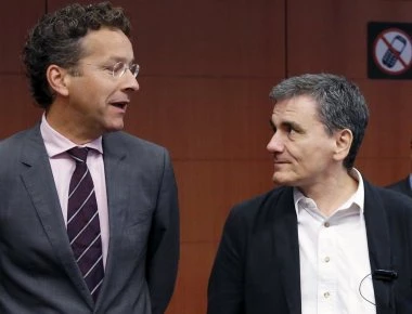 Μετά την Κομισιόν και ο ESM στέλνει το ίδιο μήνυμα στην Ελλάδα: «Άμεσα μειώσεις σε συντάξεις και αφορολόγητο»